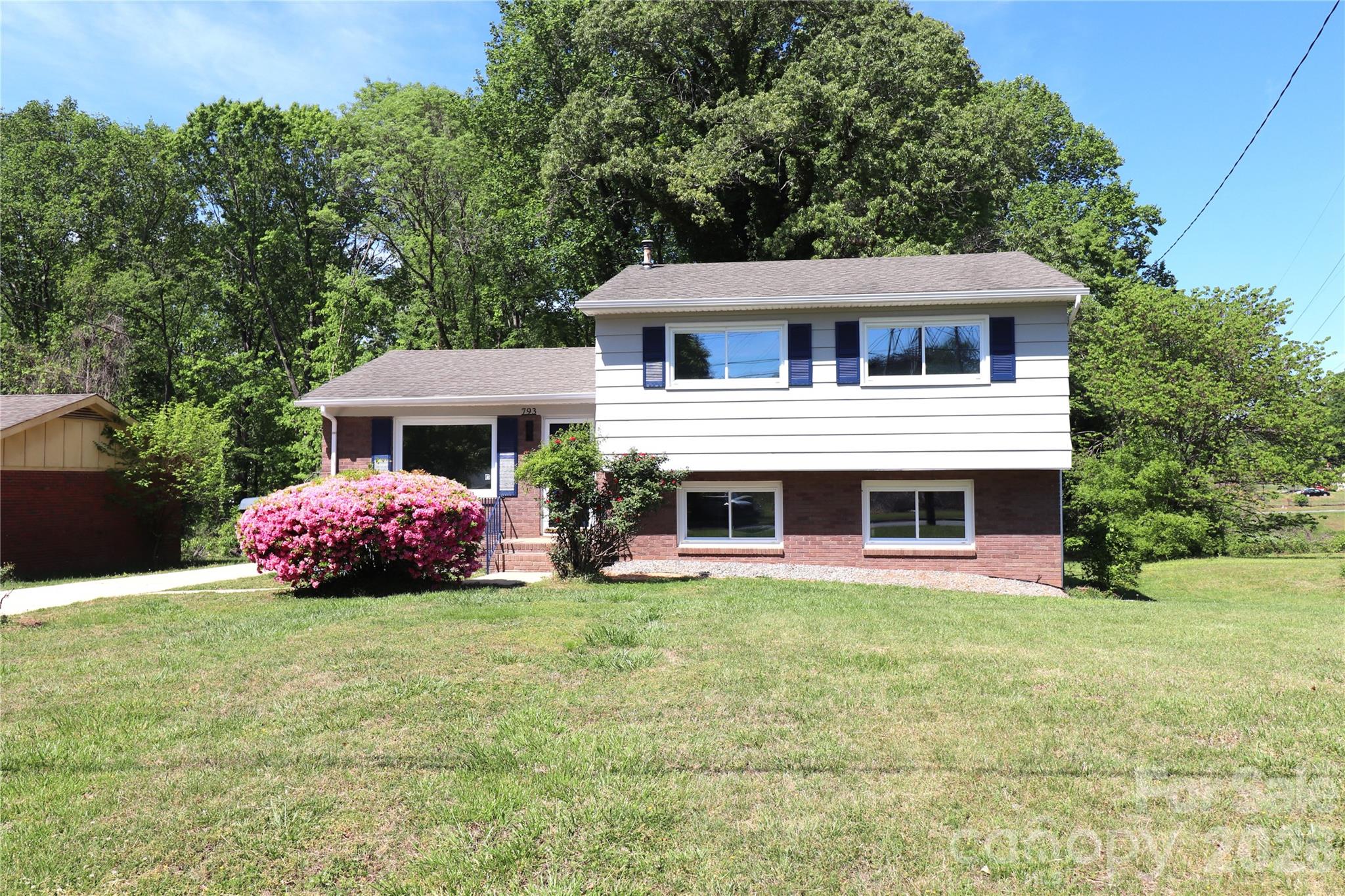 793 Vancouver Lane Gastonia NC 28052