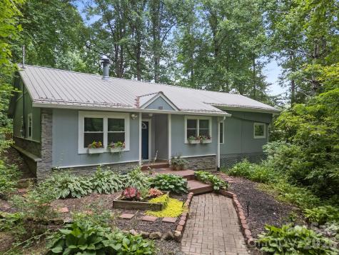 193 Timberside Drive Mars Hill NC 28754