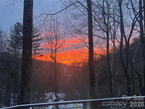 193 Timberside Drive Mars Hill NC 28754
