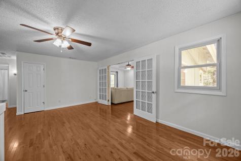 193 Timberside Drive Mars Hill NC 28754