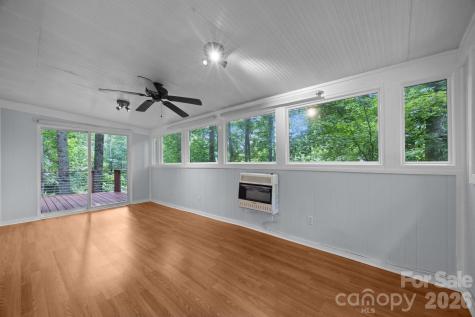 193 Timberside Drive Mars Hill NC 28754