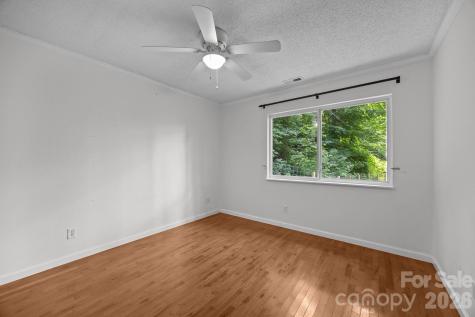 193 Timberside Drive Mars Hill NC 28754