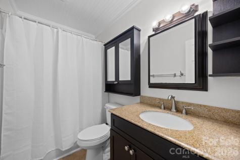 193 Timberside Drive Mars Hill NC 28754