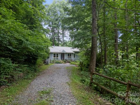 193 Timberside Drive Mars Hill NC 28754