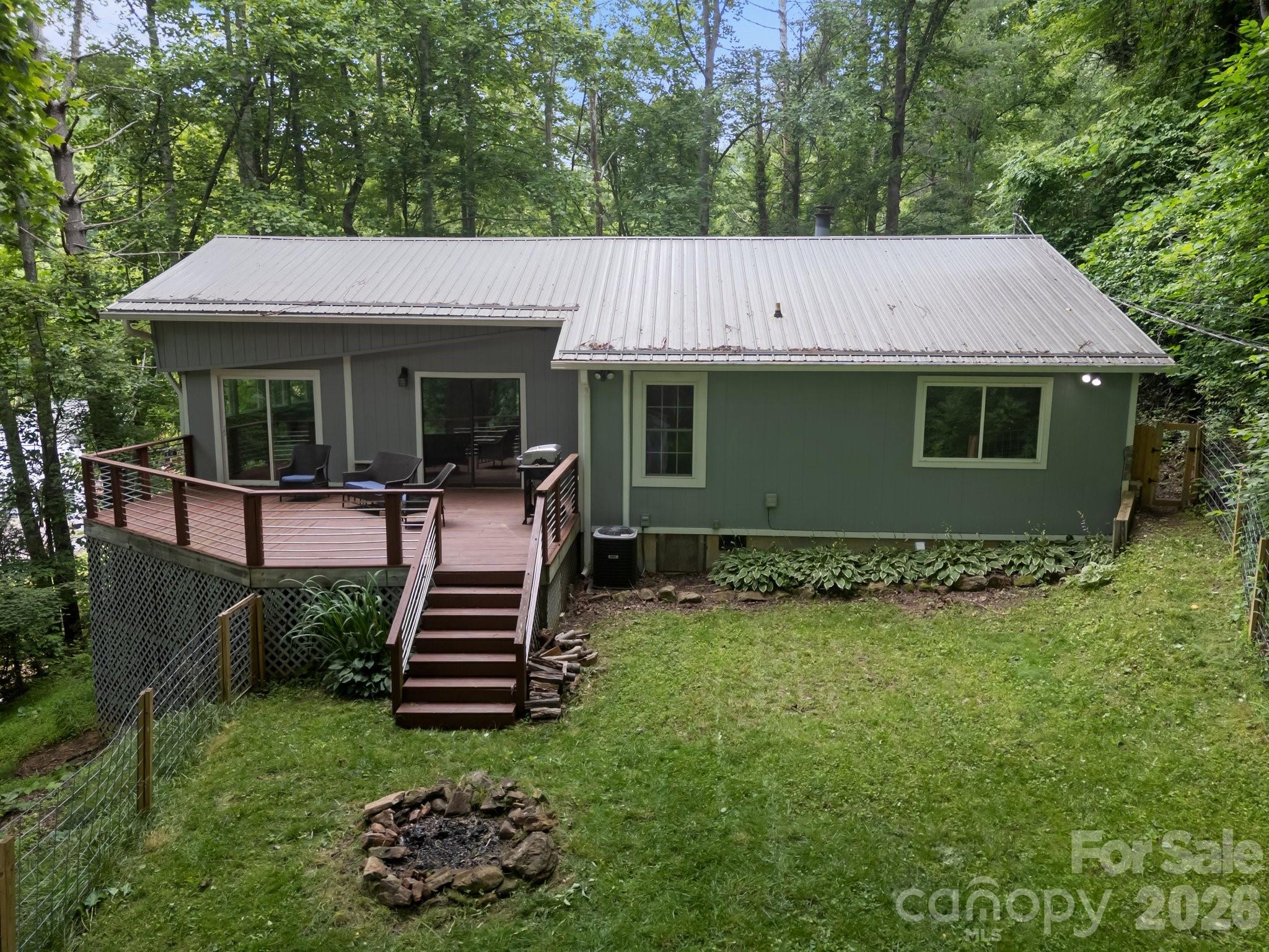 193 Timberside Drive Mars Hill NC 28754