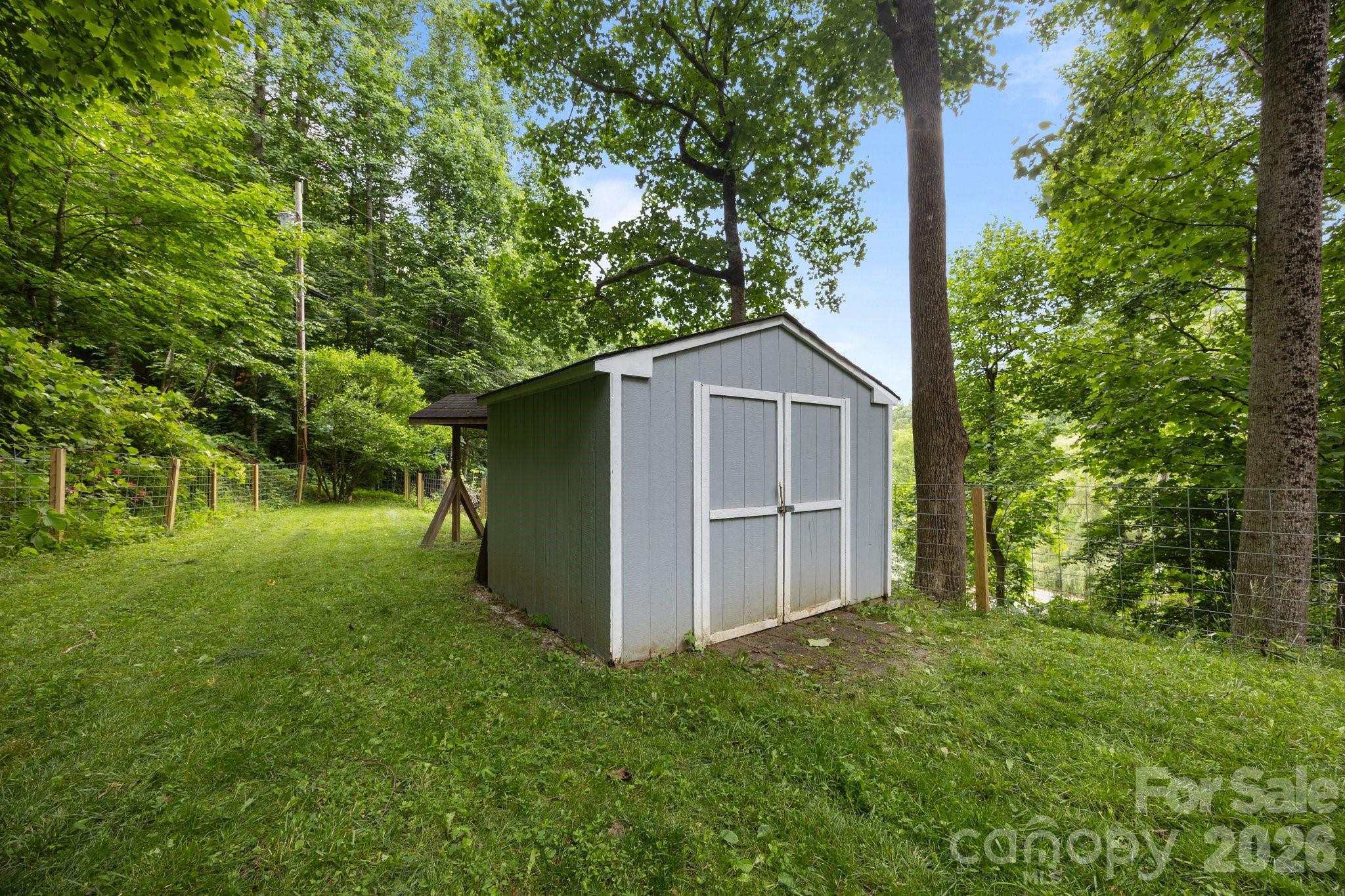 193 Timberside Drive Mars Hill NC 28754