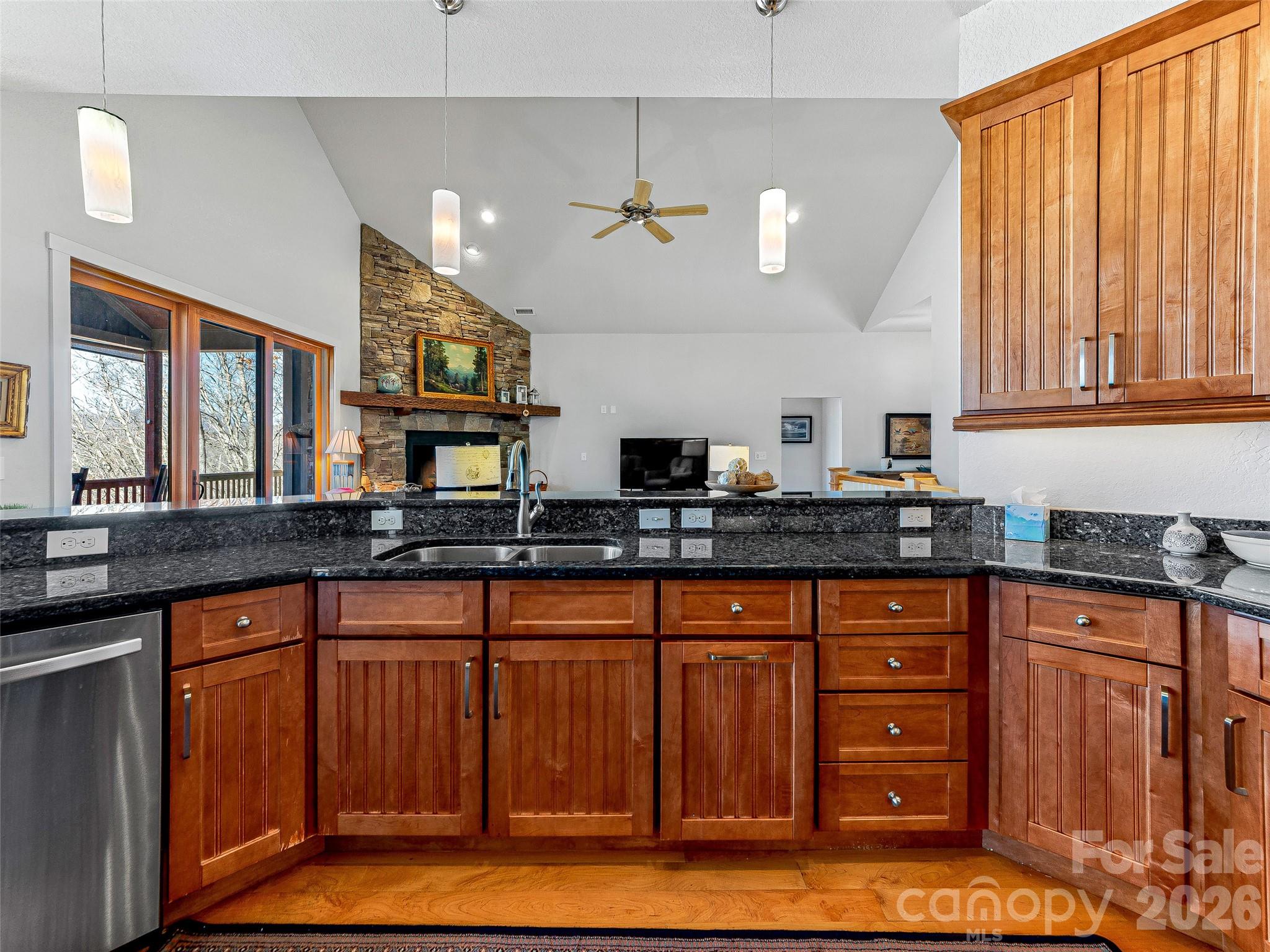 130 Cross Vine Drive Tuckasegee NC 28783