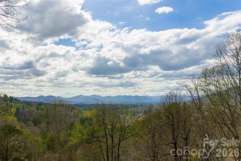 168 Skyview Circle Asheville NC 28804
