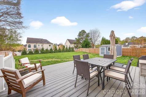 6526 Alba Rose Lane Huntersville NC 28078