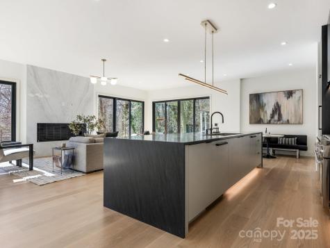 2832 Arcadia Avenue Charlotte NC 28209