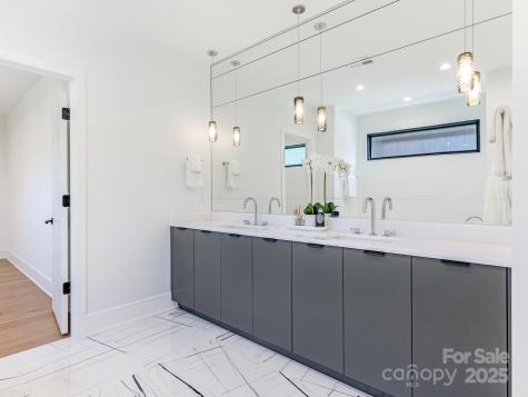 2832 Arcadia Avenue Charlotte NC 28209