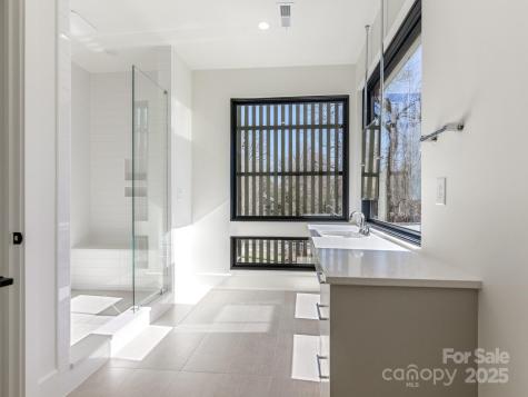 2832 Arcadia Avenue Charlotte NC 28209