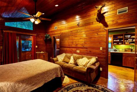 139 Forest Hills Road Bryson City NC 28713