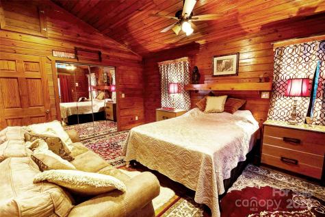 139 Forest Hills Road Bryson City NC 28713