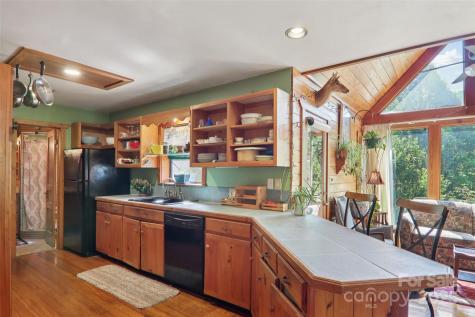 139 Forest Hills Road Bryson City NC 28713
