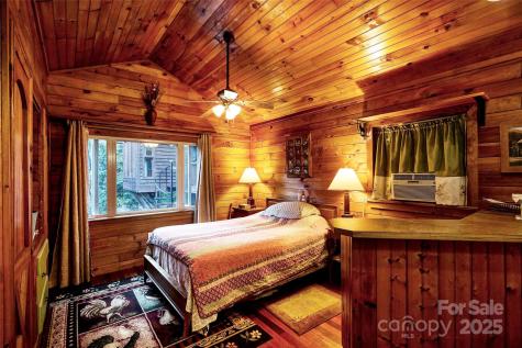 139 Forest Hills Road Bryson City NC 28713