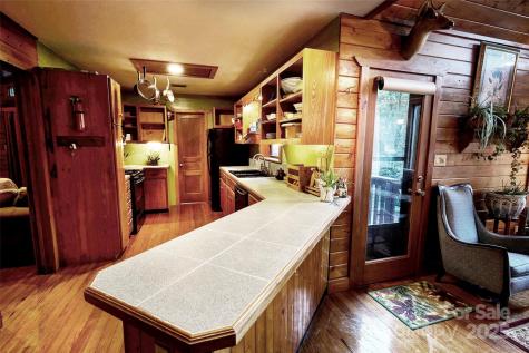 139 Forest Hills Road Bryson City NC 28713