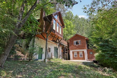 139 Forest Hills Road Bryson City NC 28713