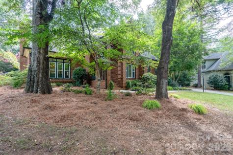 5201 Jupiter Hills Court Charlotte NC 28277