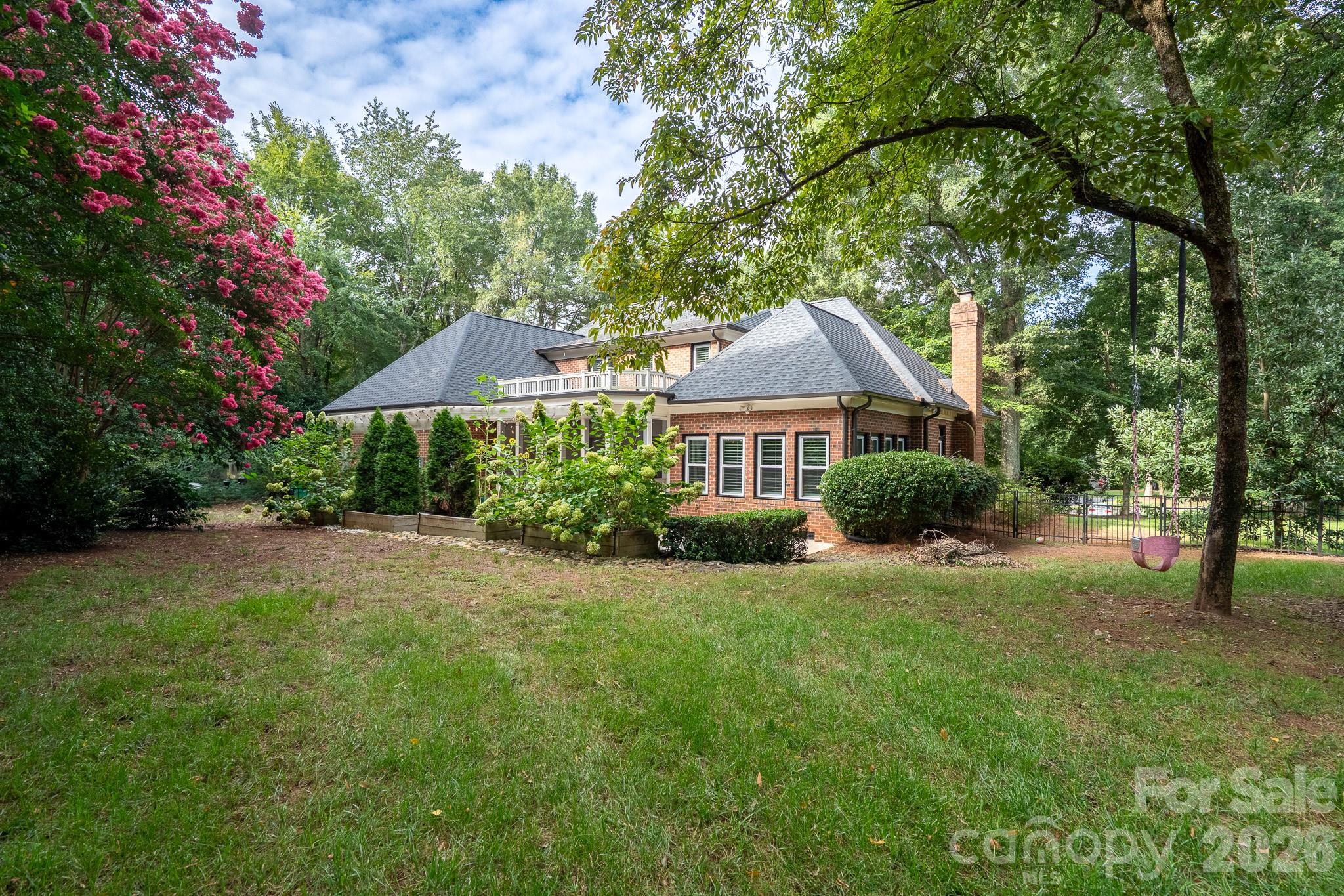 5201 Jupiter Hills Court Charlotte NC 28277