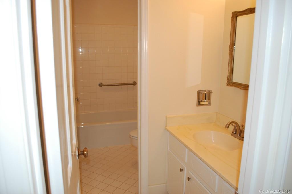 2345 Hayloft Circle Charlotte NC 28226