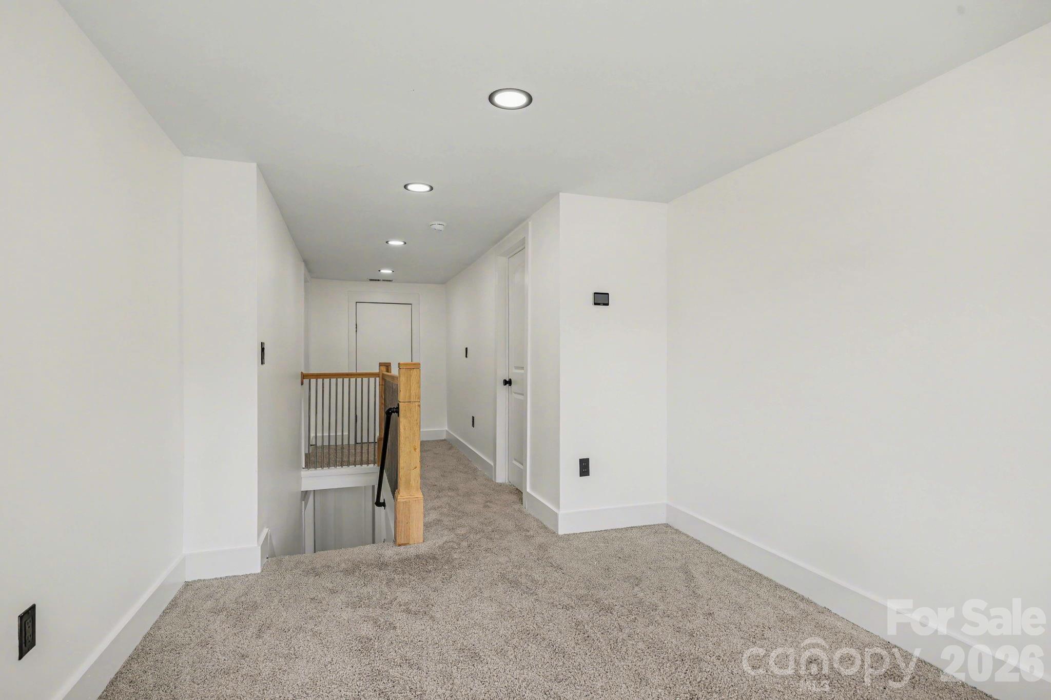 6 E Sunrise Avenue Thomasville NC 27360