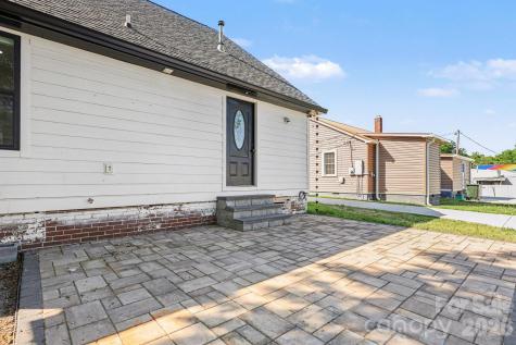 6 E Sunrise Avenue Thomasville NC 27360