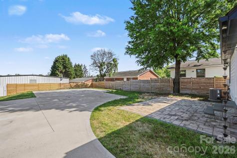6 E Sunrise Avenue Thomasville NC 27360