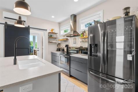 109 Thurland Avenue Asheville NC 28803