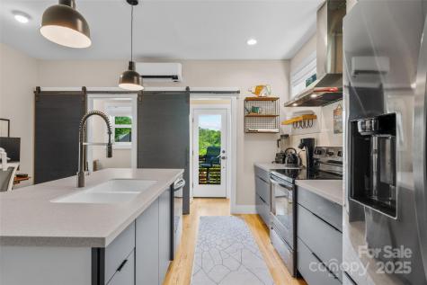 109 Thurland Avenue Asheville NC 28803