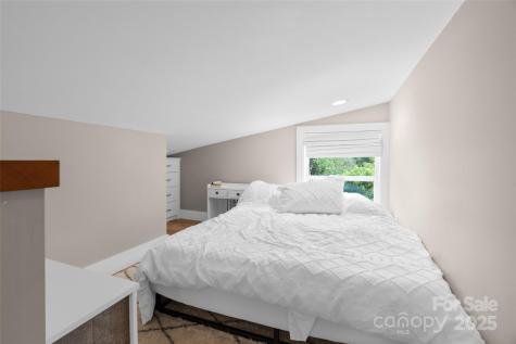 109 Thurland Avenue Asheville NC 28803