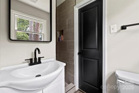 5442 Kinsale Lane Charlotte NC 28215