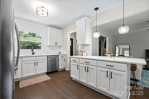 5442 Kinsale Lane Charlotte NC 28215