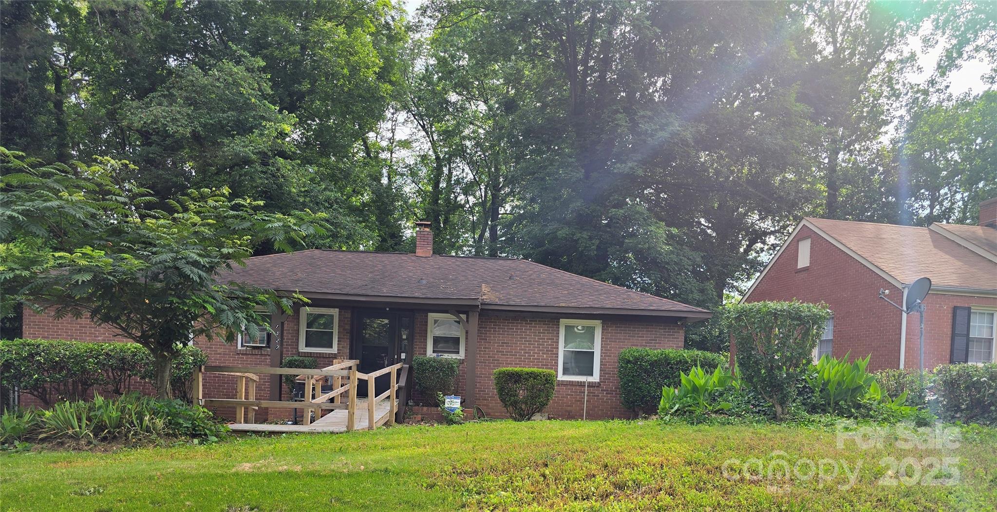 1527 Wickham Lane Charlotte NC 28208
