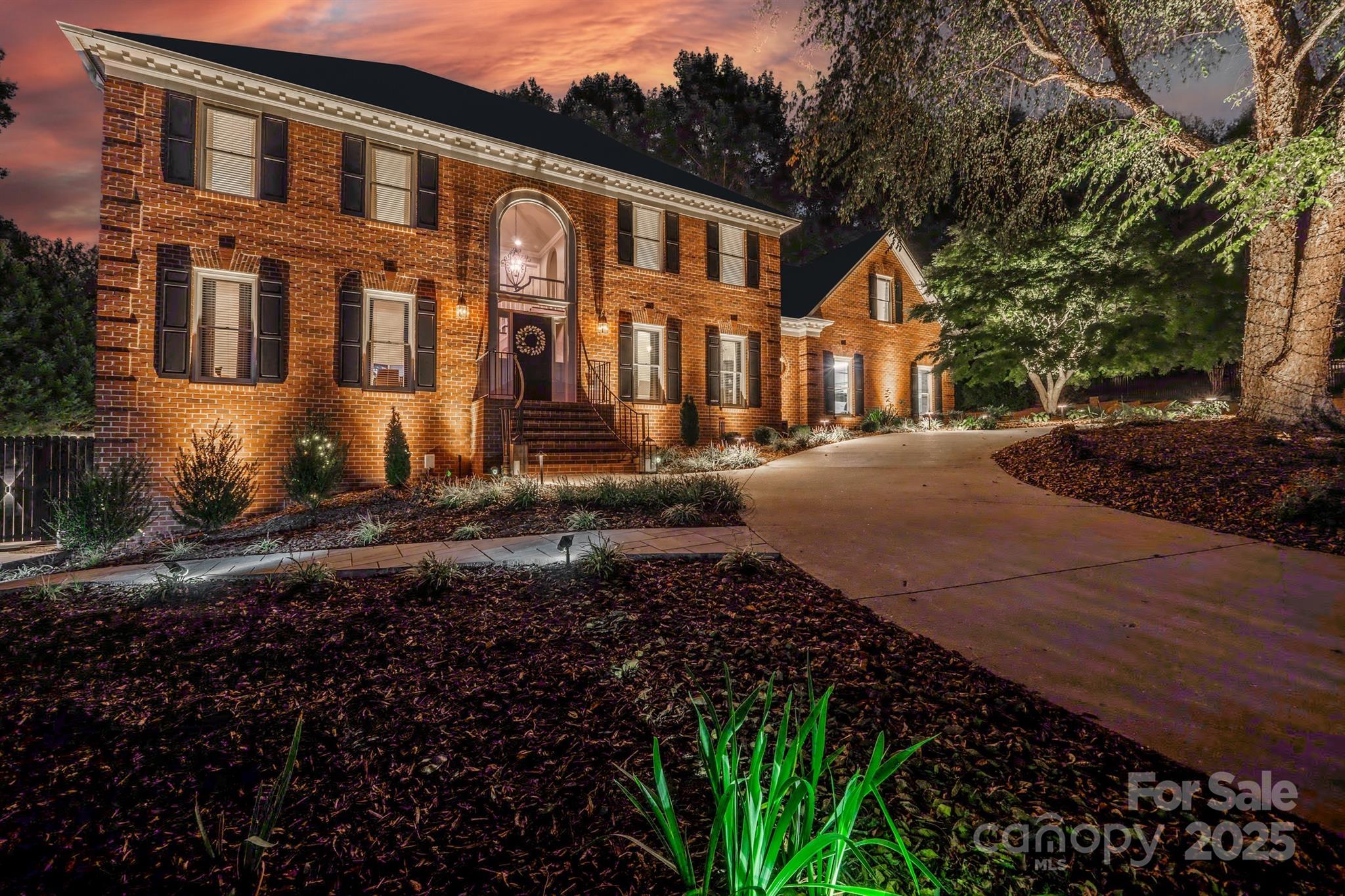 555 19th Avenue Lane NW Hickory NC 28601