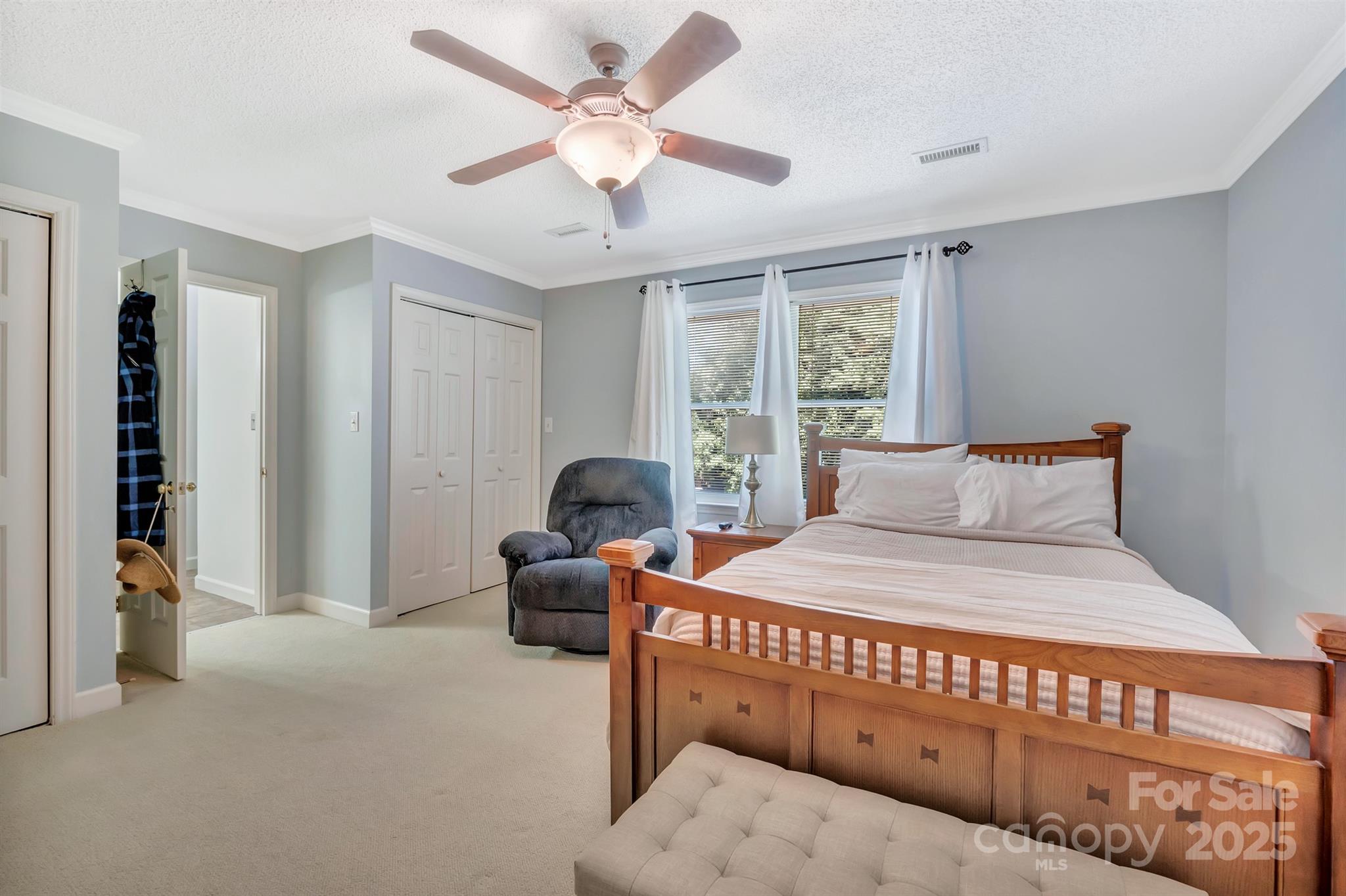 555 19th Avenue Lane NW Hickory NC 28601