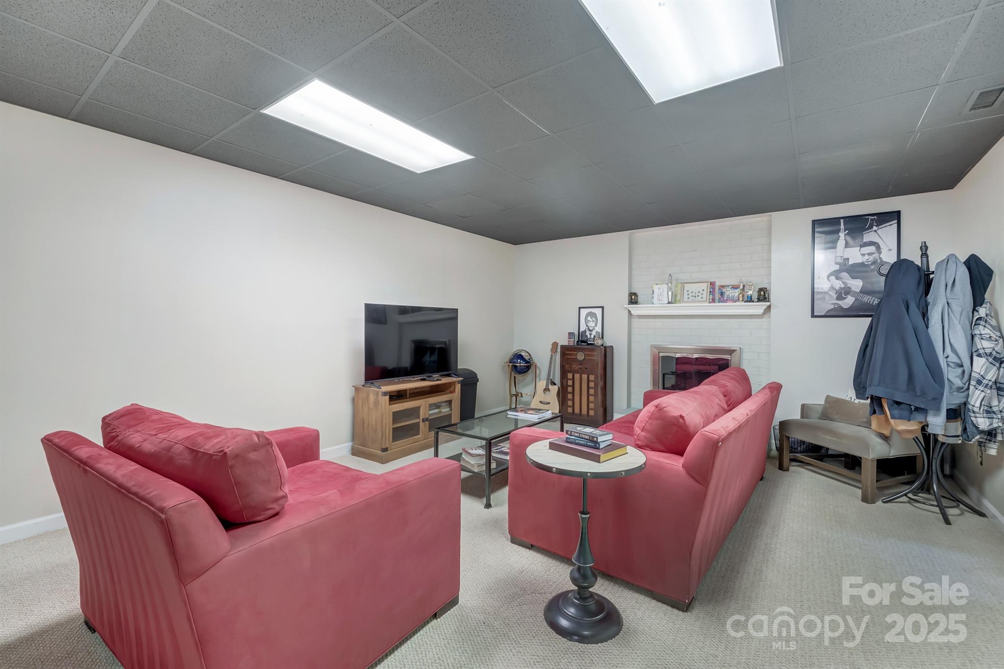 555 19th Avenue Lane NW Hickory NC 28601