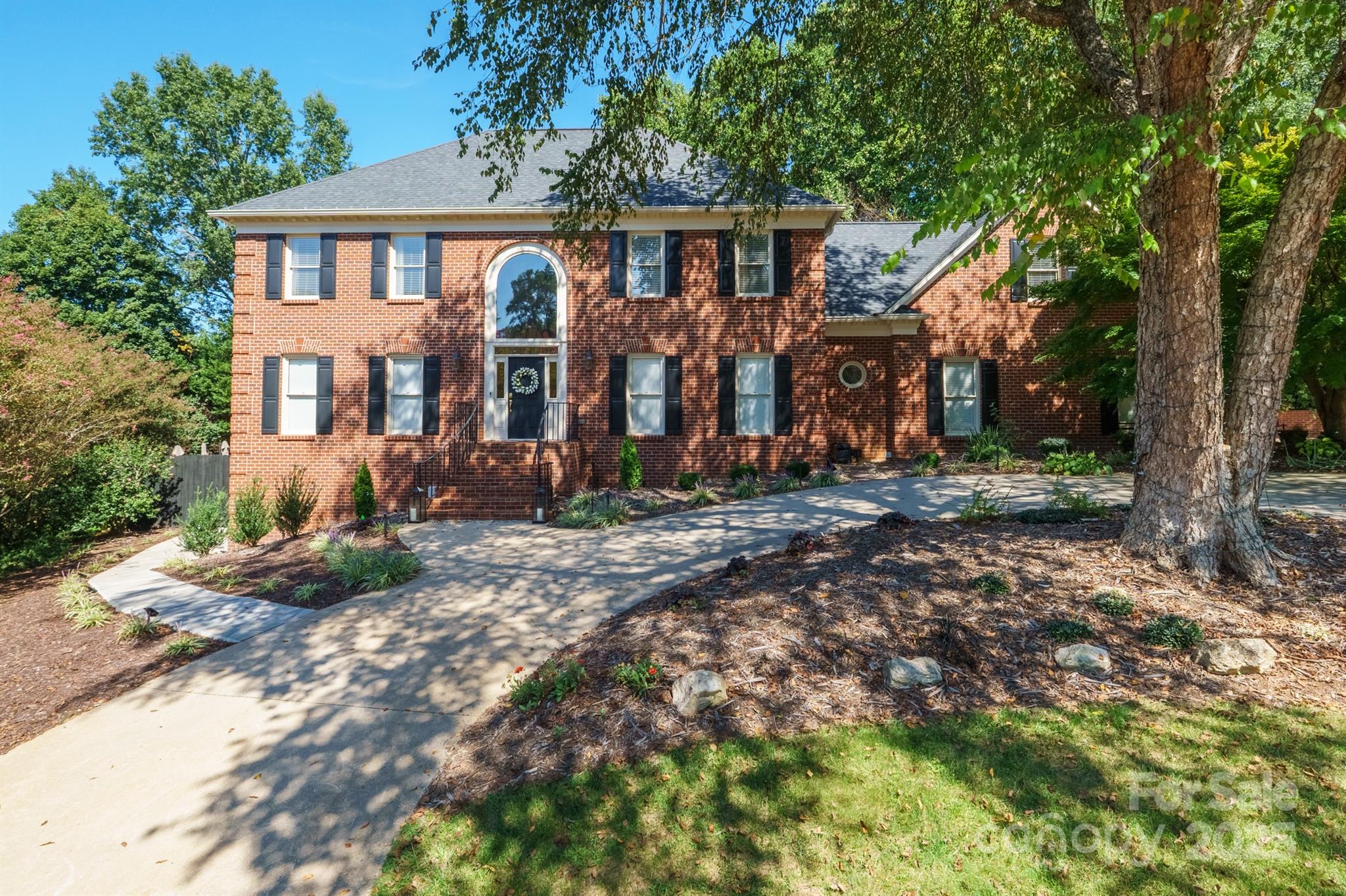555 19th Avenue Lane NW Hickory NC 28601