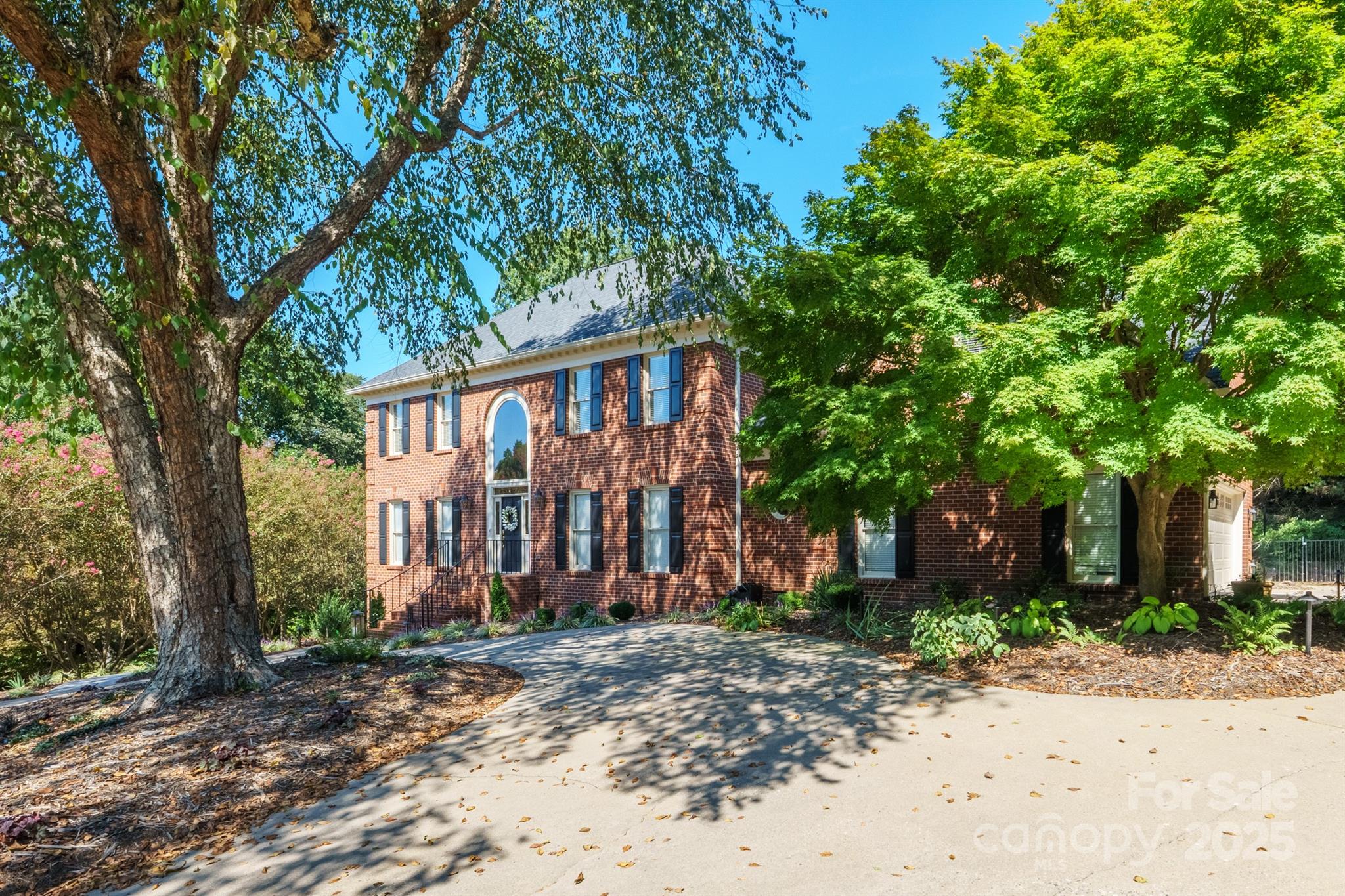 555 19th Avenue Lane NW Hickory NC 28601