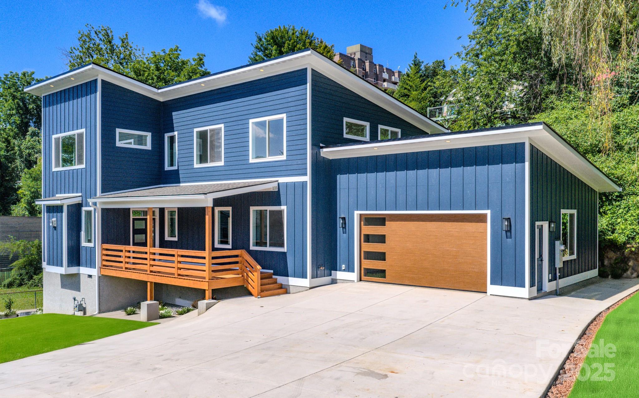 133 S Grove Street Asheville NC 28801