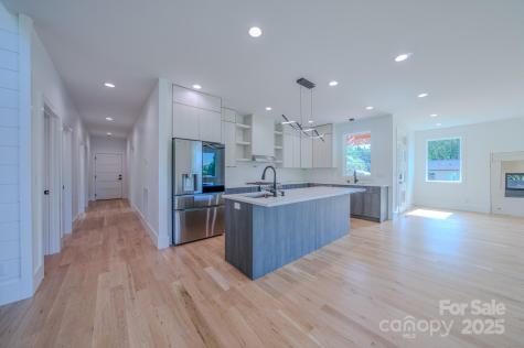 133 S Grove Street Asheville NC 28801