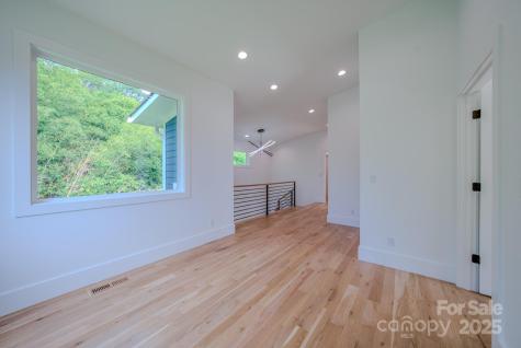 133 S Grove Street Asheville NC 28801