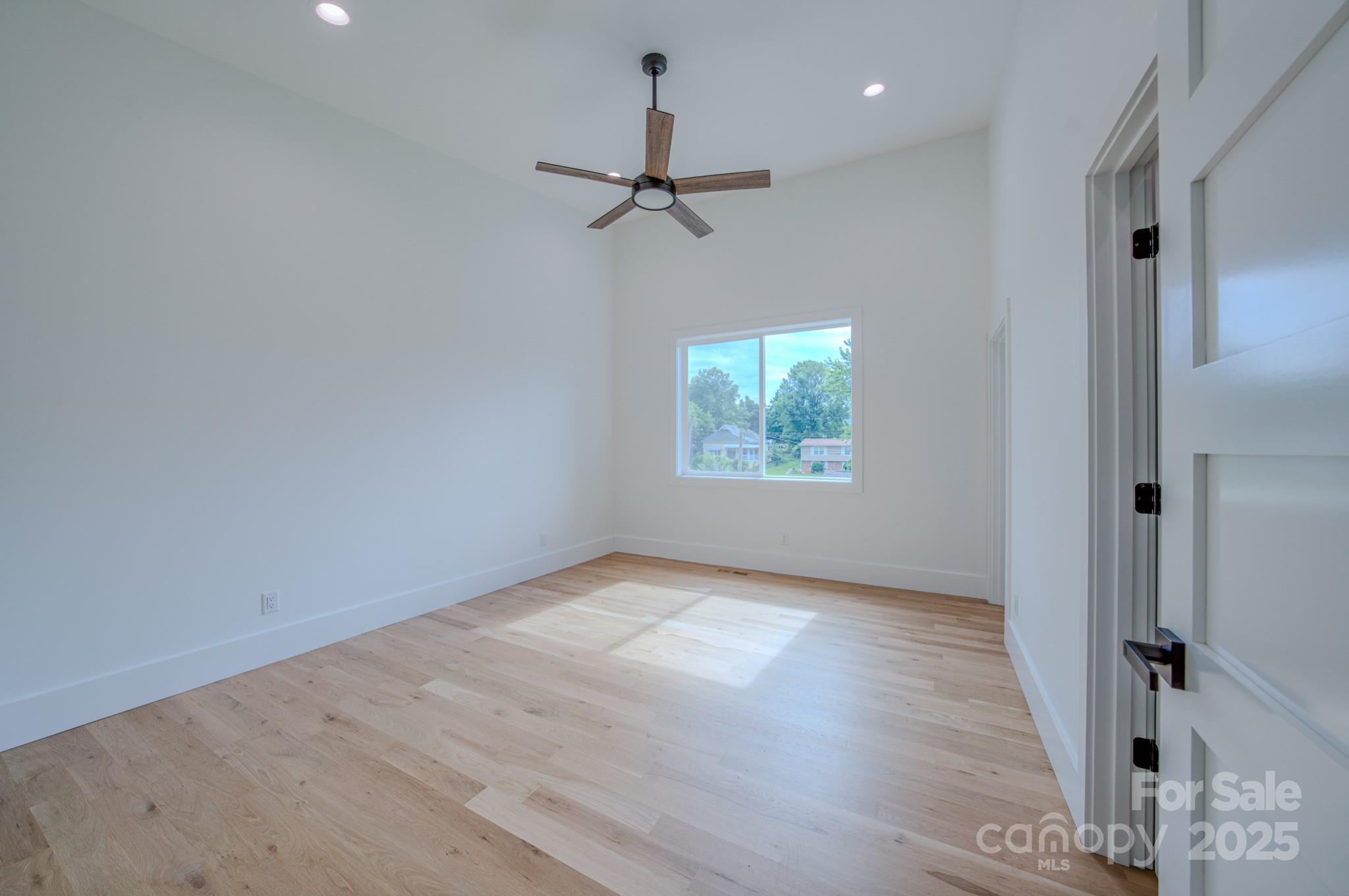 133 S Grove Street Asheville NC 28801