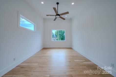 133 S Grove Street Asheville NC 28801