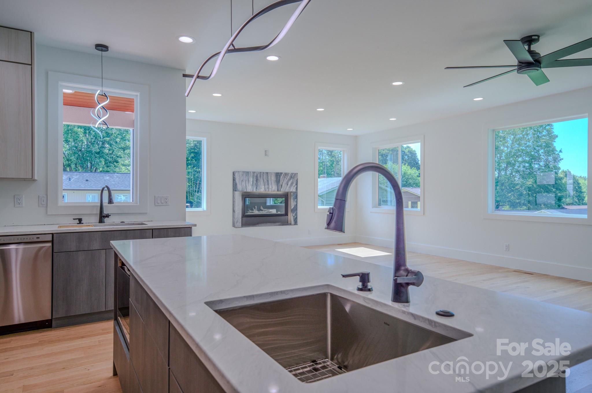 133 S Grove Street Asheville NC 28801