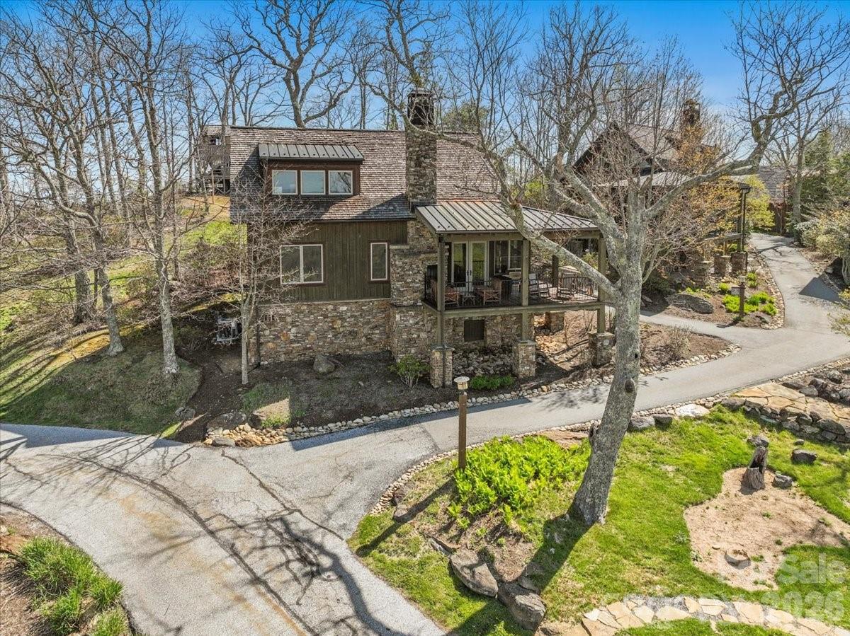 9 Hawks Ledge Trail Burnsville NC 28714