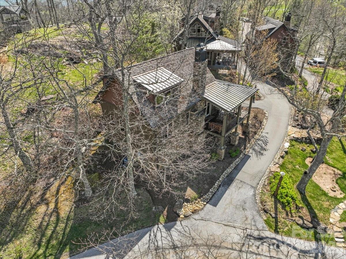 9 Hawks Ledge Trail Burnsville NC 28714