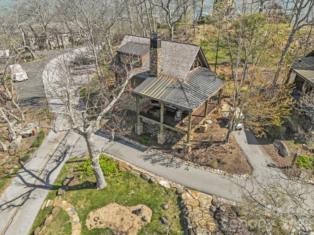 9 Hawks Ledge Trail Burnsville NC 28714