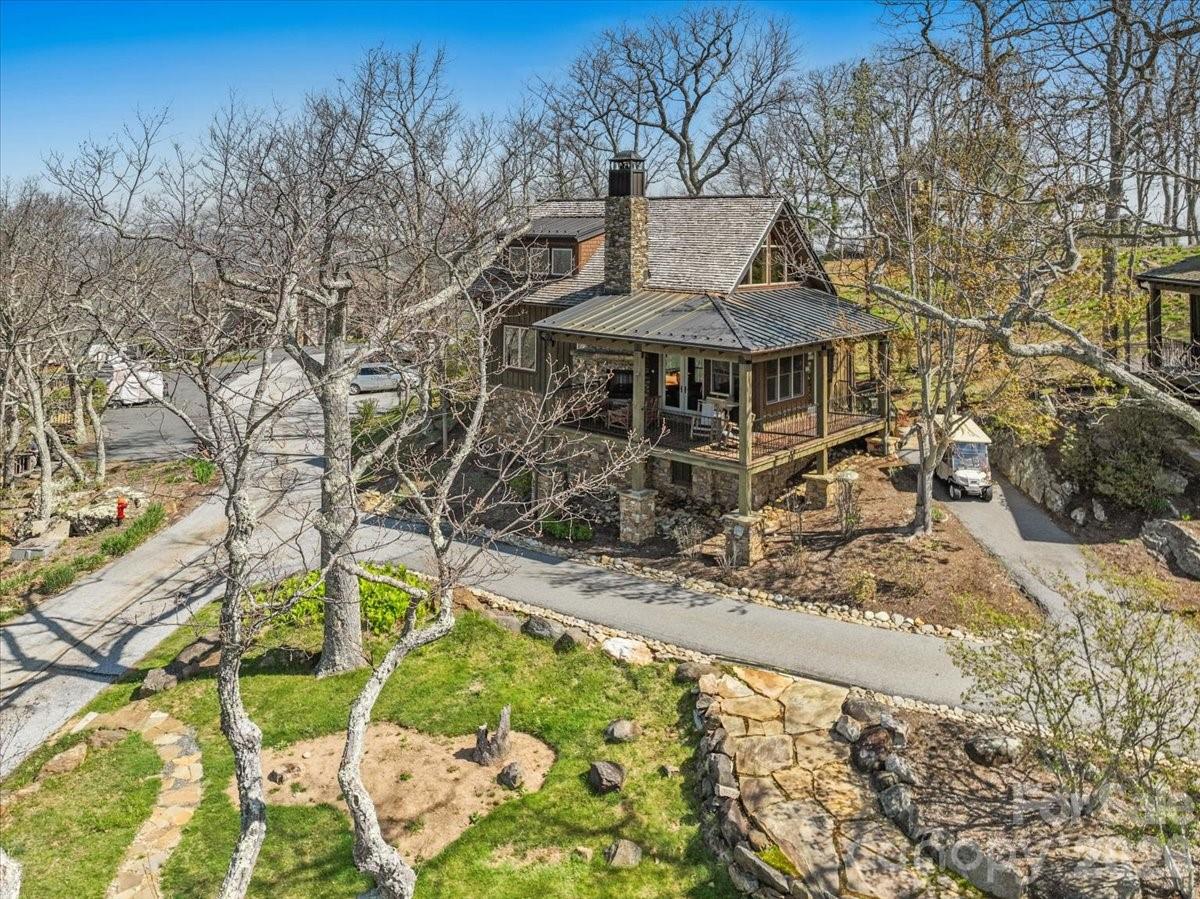 9 Hawks Ledge Trail Burnsville NC 28714