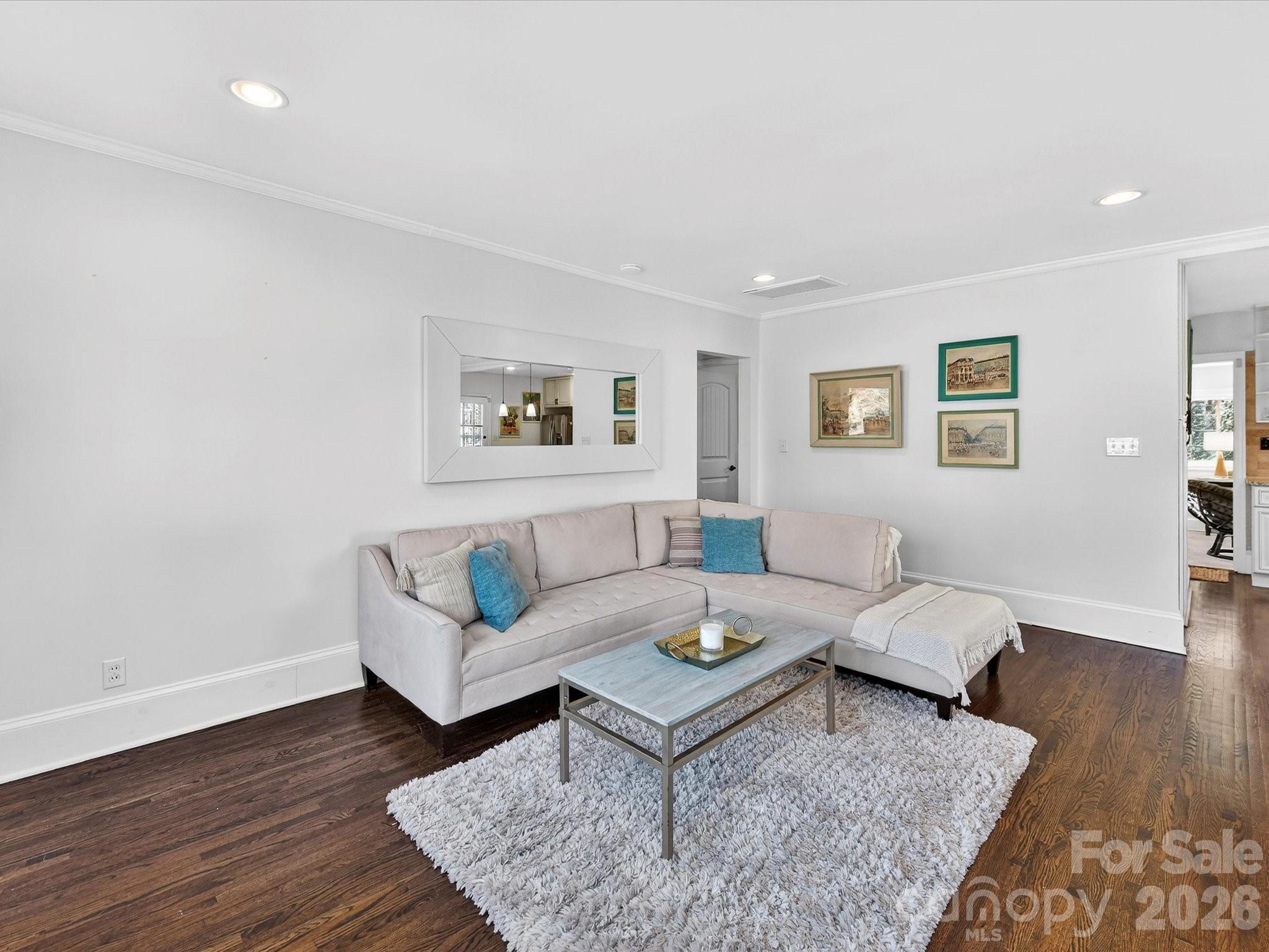 3016 Hanson Drive Charlotte NC 28207
